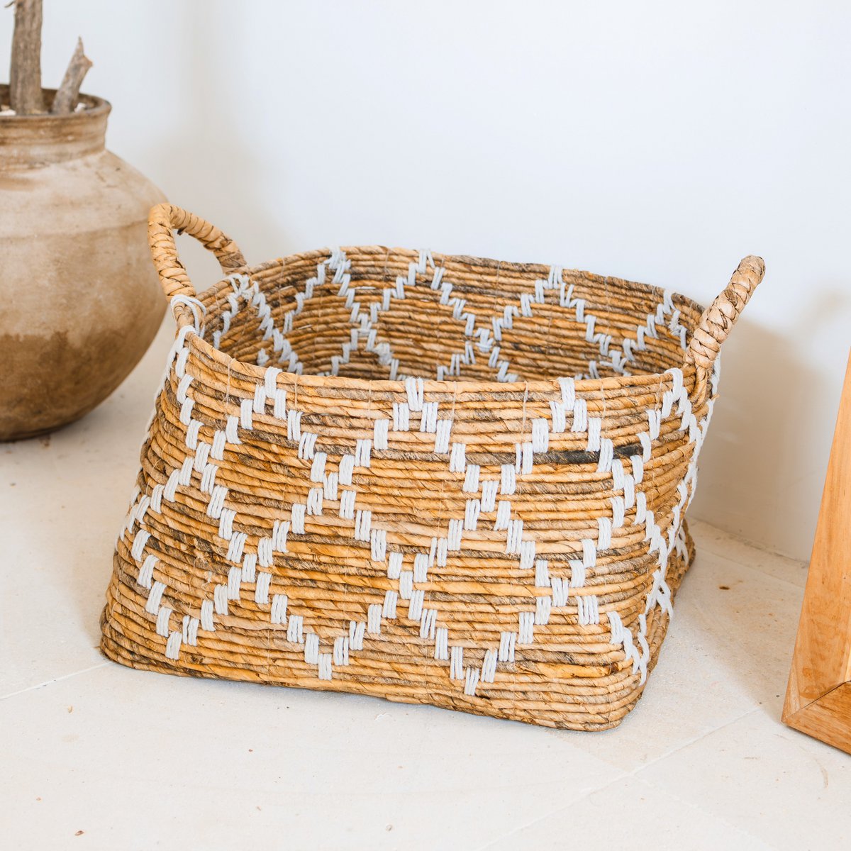 GANDARIA Boho Laundry Basket – Square Woven Banana Fibre Basket - CozyVibe.eu